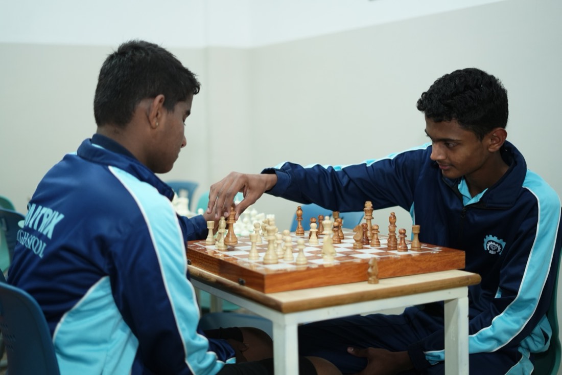 Chess & Carrom